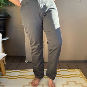 Levi's Women's Charcoal Straight-Leg Chinos